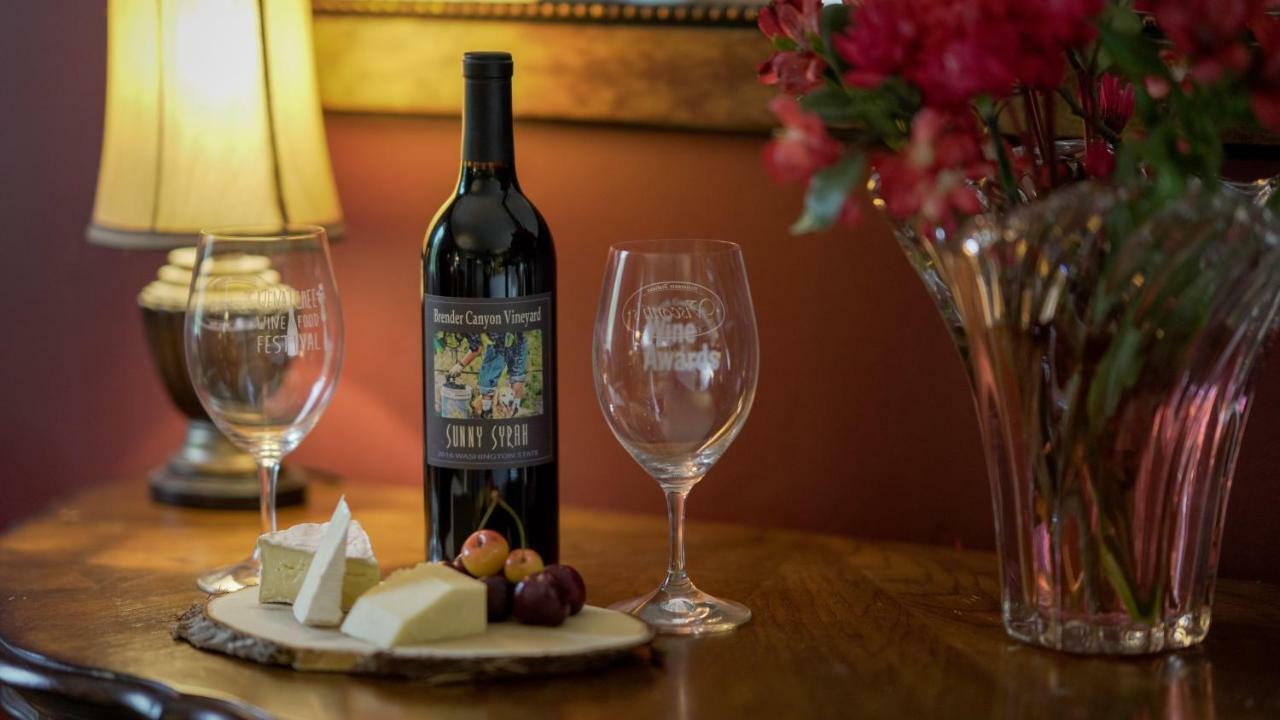 Warm Springs Inn & Winery Sunnyslope Kültér fotó